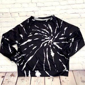 Women’s long sleeve top - small